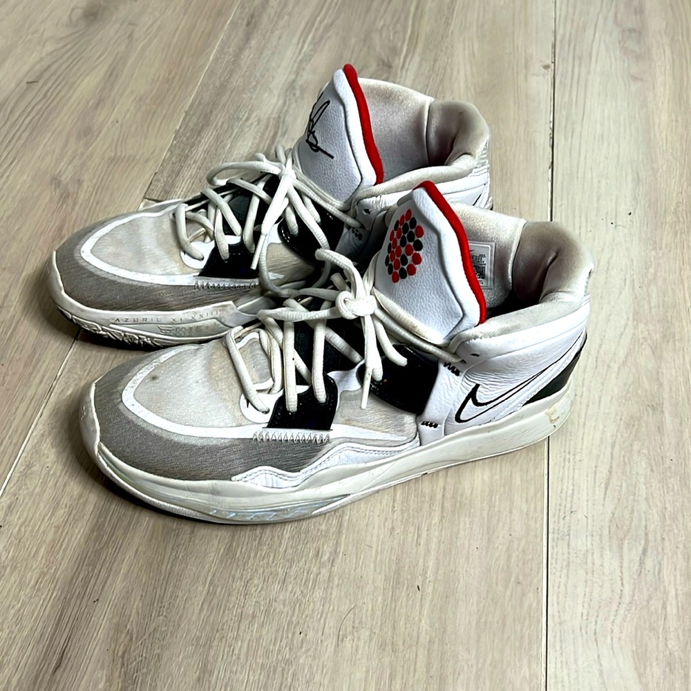 Nike Men Shoes Size 9.5 Kyrie 8 Infinity White University